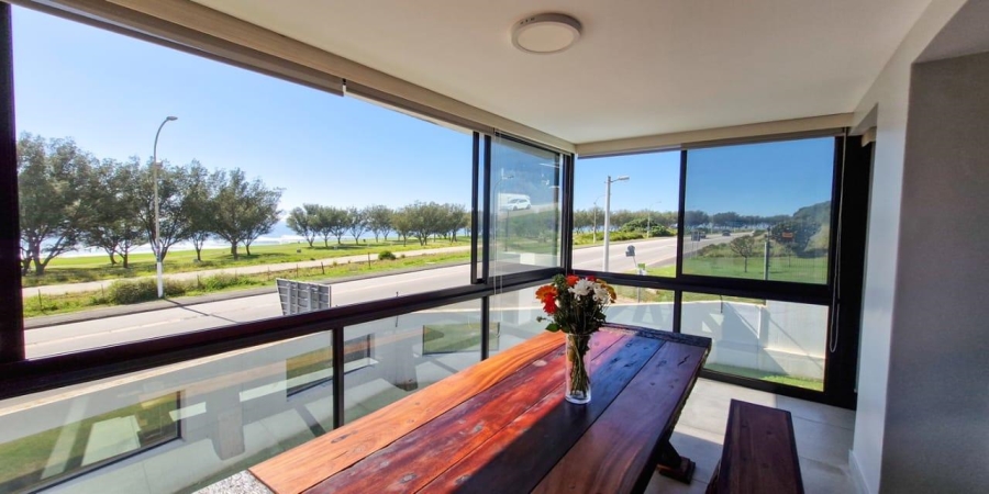 3 Bedroom Property for Sale in Santos Bay Western Cape